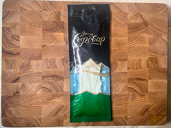 Сыр 60 гр ГОРНЫЙ СЫРОВАР (Нити) в Звенигороде